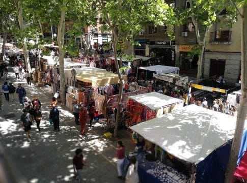 Los-mercadillos-de-Espana-que-no-puedes-perderte-con-el-buen-tiempo-4