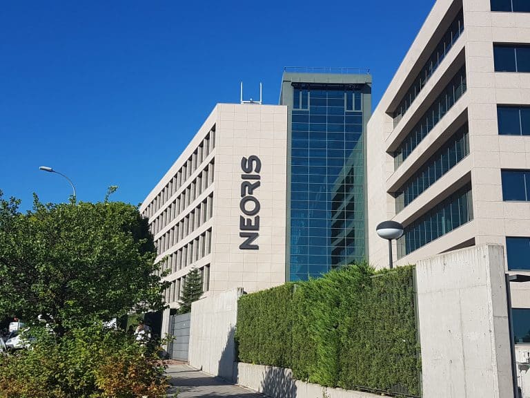 NEORIS amplía su presencia en España con la apertura de operaciones en Galicia
