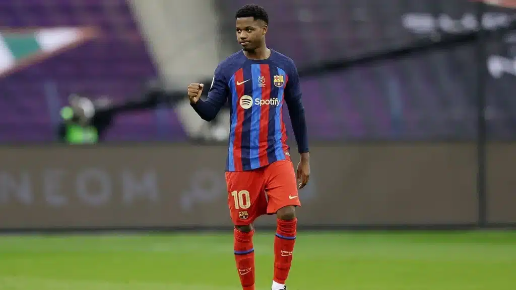 Por esto el Barcelona tiene que venderlo