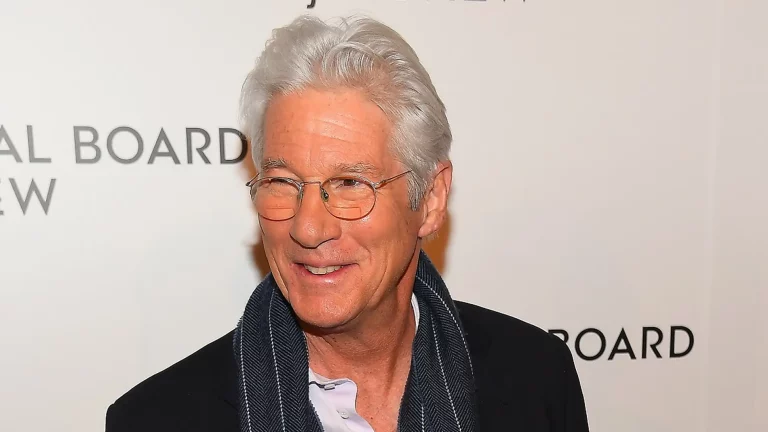 Richard Gere se une a Open Arms para rescatar inmigrantes del Mediterráneo y enciende a la derecha