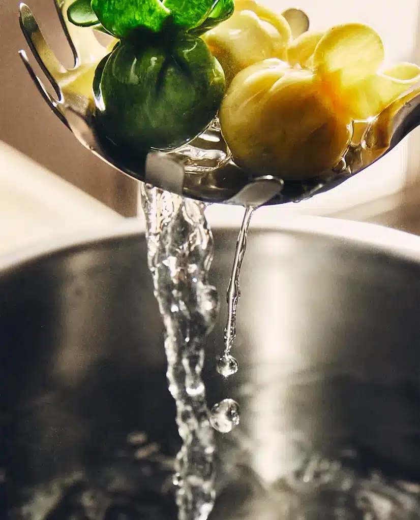 Zara Home - Cuchara pasta acero y madera