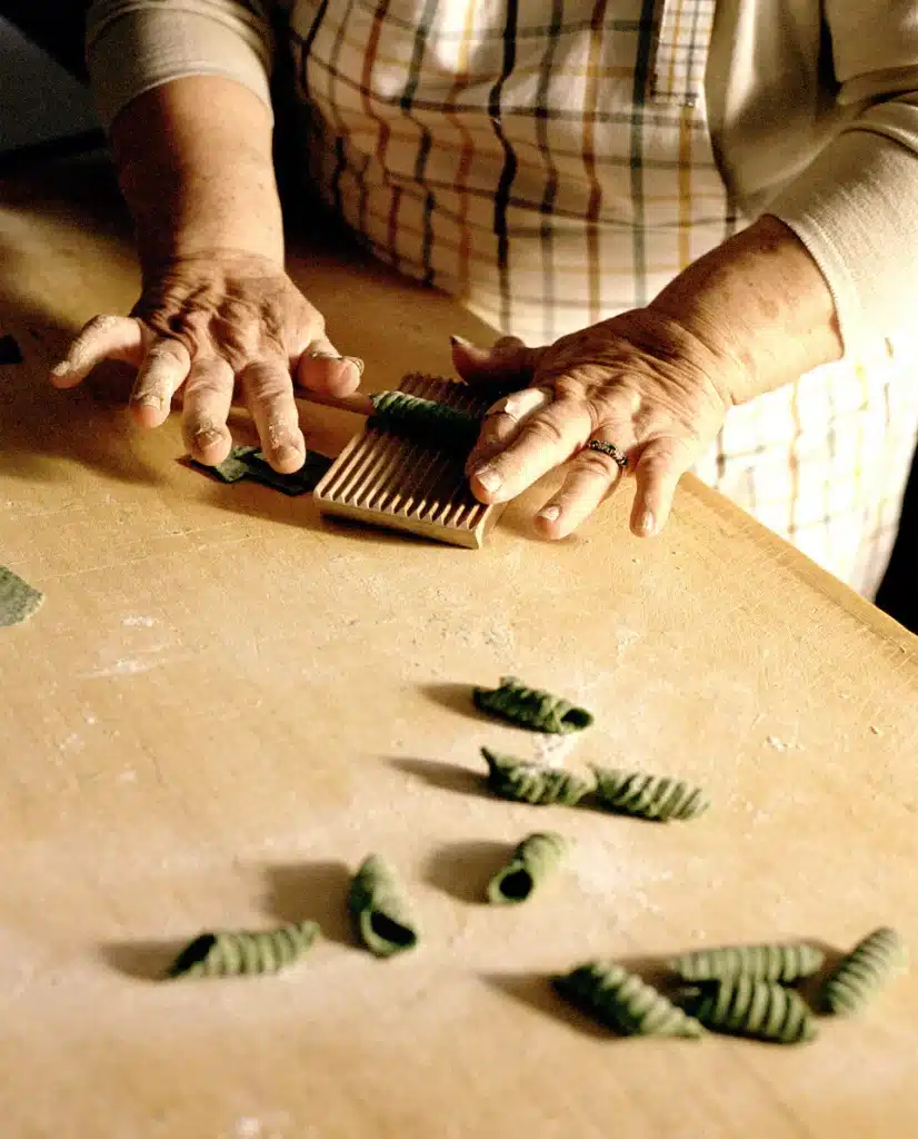 Zara Home - Tabla gnocchi acacia