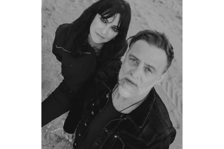 Efecto Mariposa lanza su nuevo single, 'Laberinto de Cristal'