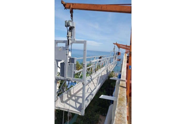 Alquilar andamios de marcas europeas y americanas con la empresa Andamios Tarantel