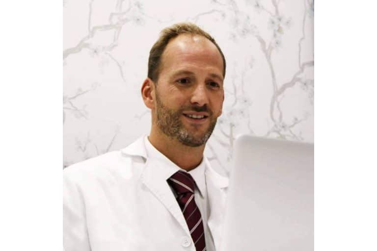 Nace la Fundación Cleardent, presidida por el Doctor Ismael Cerezo