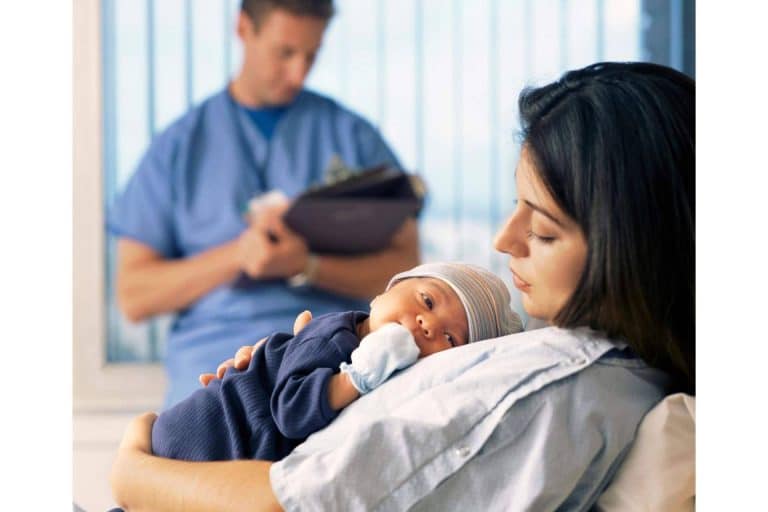 Beneficios físicos y emocionales de la lactancia para el bebé, de la mano de Mamá de Lujo