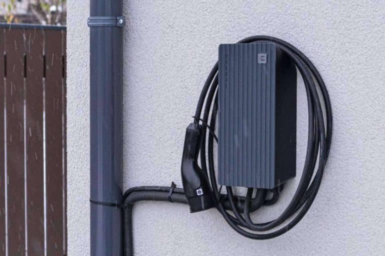 La carga inteligente de vehículos eléctricos, la solución al aumento de demanda