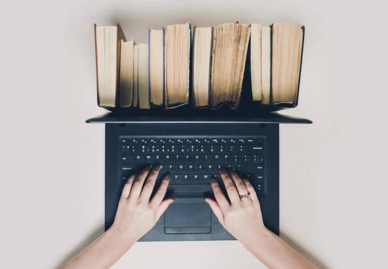 Ayuda Universitaria explica cómo llevar a cabo una bibliografía