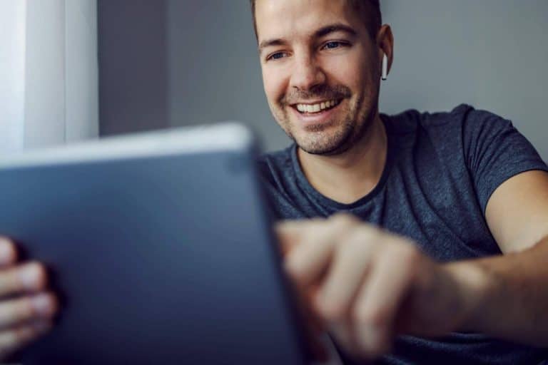 ¿Cuáles son las ventajas de desarrollar páginas web corporativas?, con AKX Development