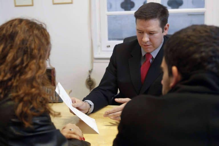 La asistencia de expertos en derecho penal, penitenciario y de menores, con Sanz Cabrejas