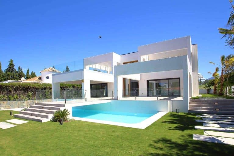 La fábrica de casas industrializadas de Hormitech en Medina del Campo cumple su primer aniversario