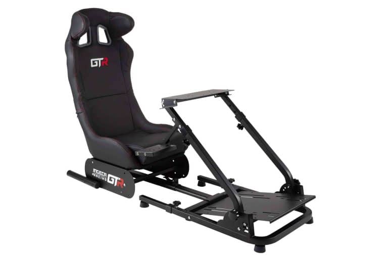 Una experiencia de juego más real y cómoda con volantes, auriculares y cockpits de Indeca Business