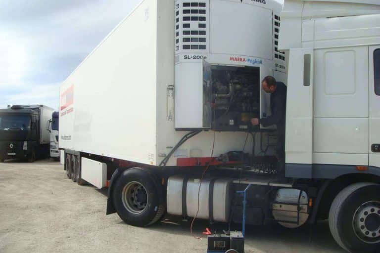 Alicotrans facilita el acceso a la propiedad de cabezas tractoras y semirremolques a sus socios