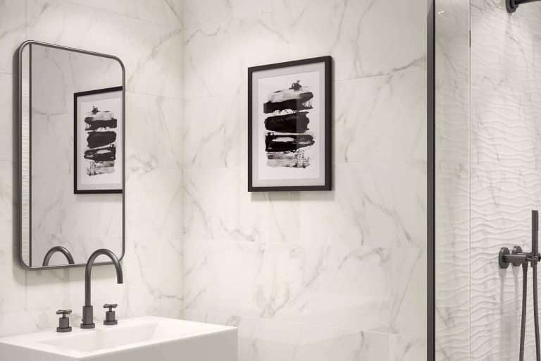 Baños pequeños con los azulejos de Duritti Cerámica