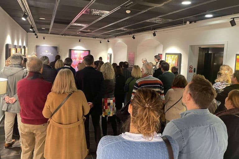 Luna de Marte acompaña a la muestra de arte ‘Contrapunto’ con un concierto en acústico