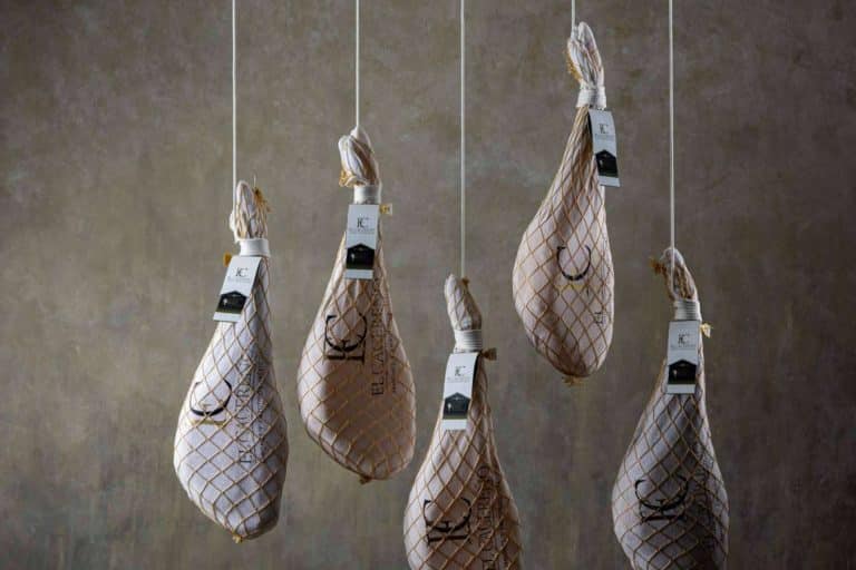 El éxito de El Cacereño 'viene precedido por vender un gran producto y escuchar mucho a nuestros clientes', según Raúl Delgado, director general y fundador