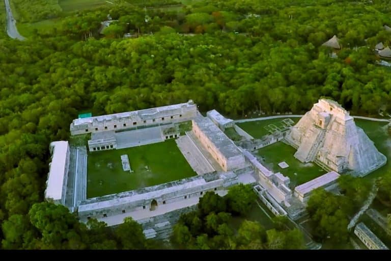 Visitar las grandes ruinas mayas de la mano de Tierras Mayas