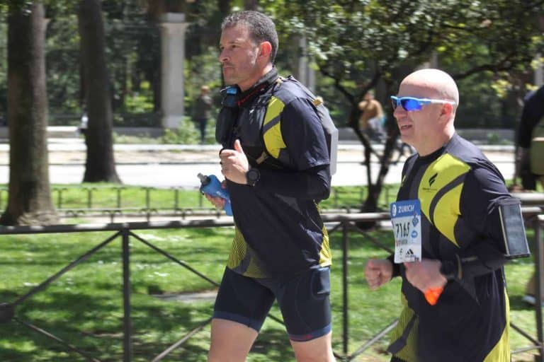 Entrenar junto a corredores expertos de manera presencial o online con la escuela Desafío Running Móstoles