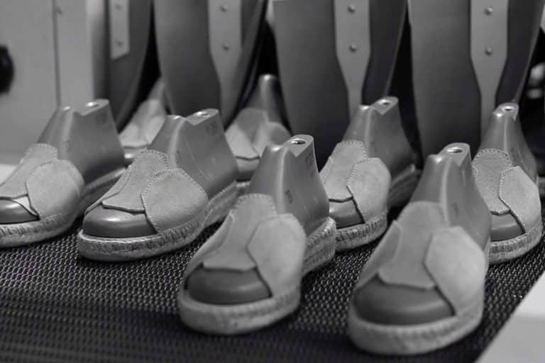 Conocer la historia de los fabricantes de alpargatas de JUNCAL AGUIRRE