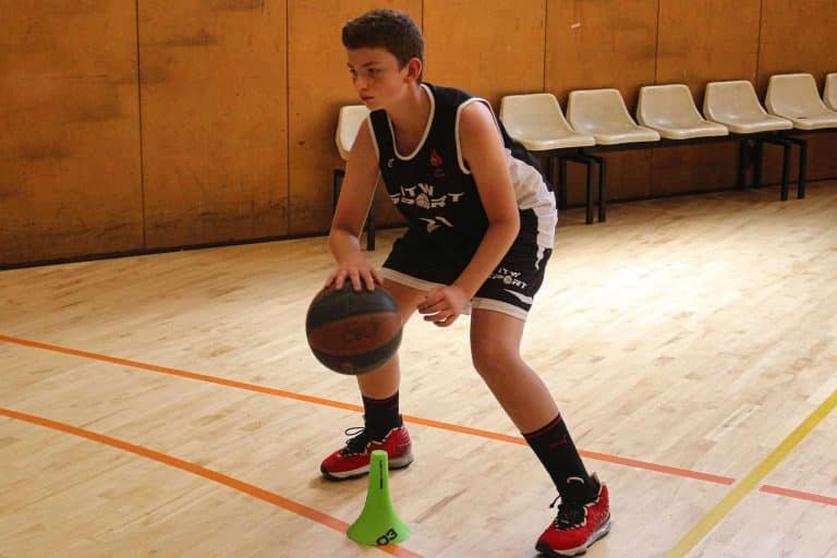 Cómo controlar la ansiedad y el miedo escénico en los jugadores de baloncesto, por ITW Sport