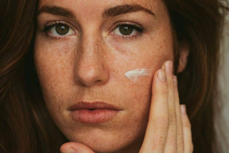 La tienda online de cosmética natural, sensorial y emocional para gente poco convencional es BeautyKalma