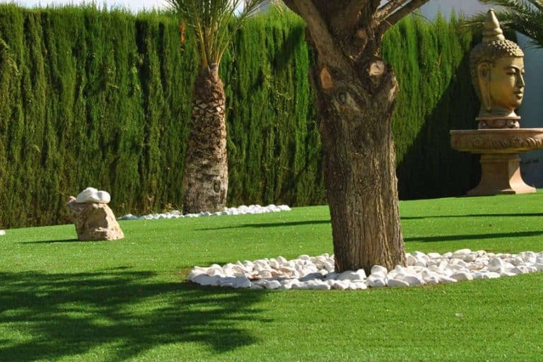 Los beneficios de tener un césped artificial, por Albergrass