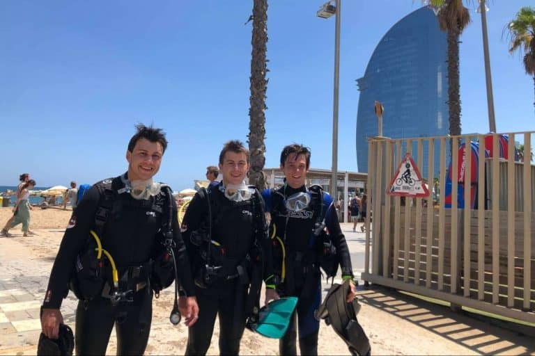 Underwater Barcelona, una de las escuelas de buceo de referencia en Barcelona
