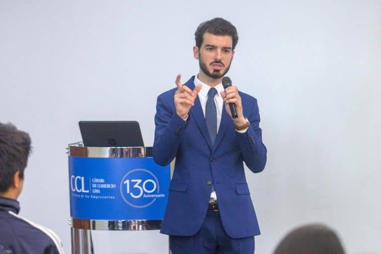 ¿Cómo funciona el algoritmo? Hugo Ballón, especialista en publicidad en redes sociales, lo explica