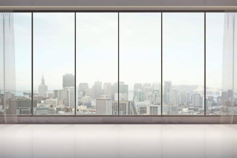 Kurten Glass sobre por qué las cortinas de cristal se han convertido en uno los protagonistas del interiorismo