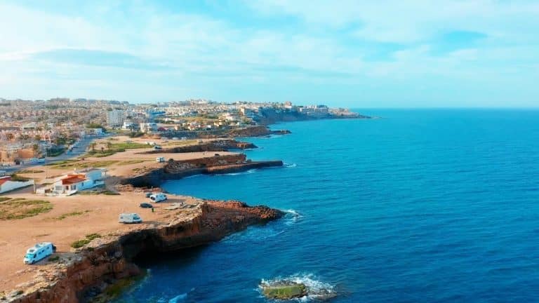 ¿Por qué la altitud de España se mide en Alicante?