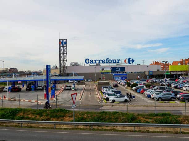 Carrefour cuenta con mecanismos para atender quejas o reclamaciones