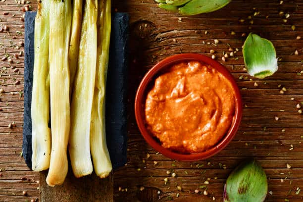 Con qué acompañar los calçots al horno
