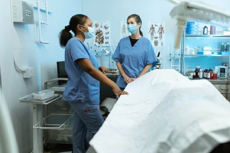 <a></noscript>Prepárate para las Oposiciones de Enfermería 2023 en Cataluña</a>