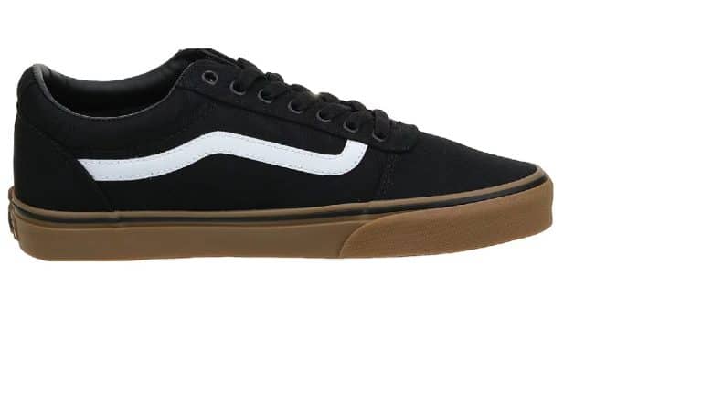 Vans, Munich y más: Amazon tira de precio estas zapatillas tan geniales que no te querrás quitar ni para dormir