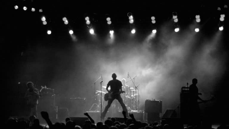 El bar que vio nacer a estas estrellas del rock cierra sus puertas