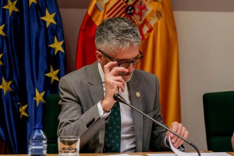 El Gobierno niega reuniones con investigados en 'Mediador' y el PP censura que Marlaska no informe de visitas a Interior