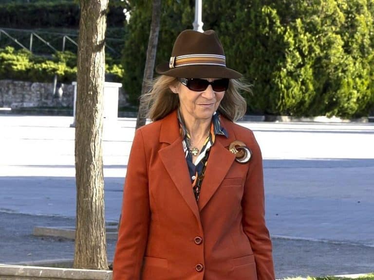 La Infanta Elena, su reacción al atropello a caballo de Victoria Federica en la Feria de Abril