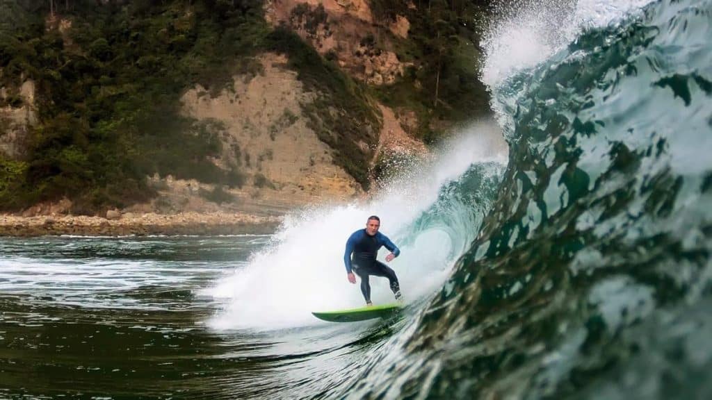 Las mejores playas para surfear en España están en Rodiles, Asturias