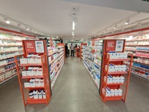 Ecoceutics presenta en España “un nuevo concepto de farmacia que hace la salud más accesible”