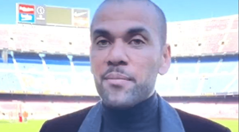 Los dos hijos de Dani Alves estudiarán el próximo curso en Barcelona