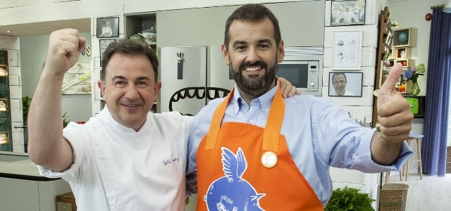 Así puedes hacer ensalada césar de Martín Berasaregui que está mejor que la de Mercadona