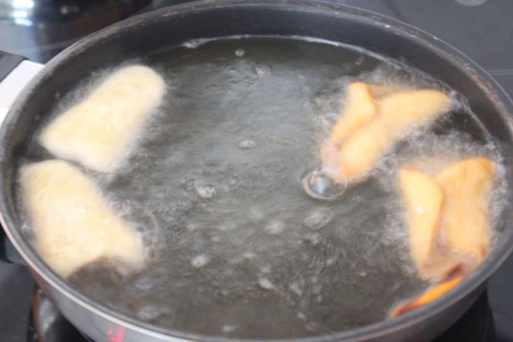 Pestiños caseros, la receta de Semana Santa que supera a las torrijas