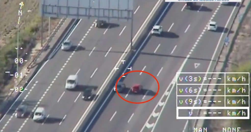 Reacciones cómicas a los nuevos carteles de la DGT en Twitter