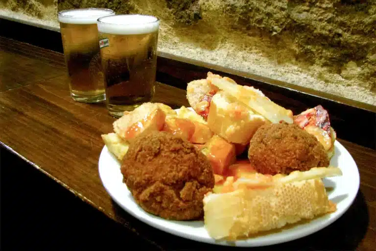 6 mejores bares de tapas de Madrid para tomar algo