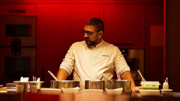 El irresistible pastel de carne de Dani García que se prepara en un santiamén