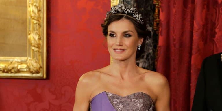 El perfume que usa Letizia y puedes encontrar “clavado” en Mercadona