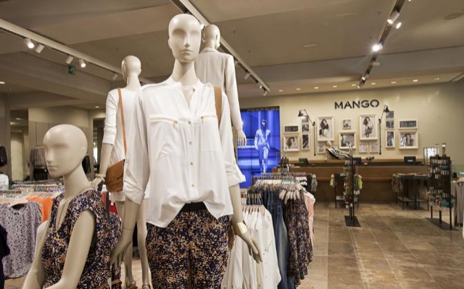 El vestido “todoterreno” de Mango a un precio de Primark