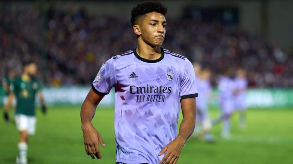 Es un futbolista que pude crecer en la entidad