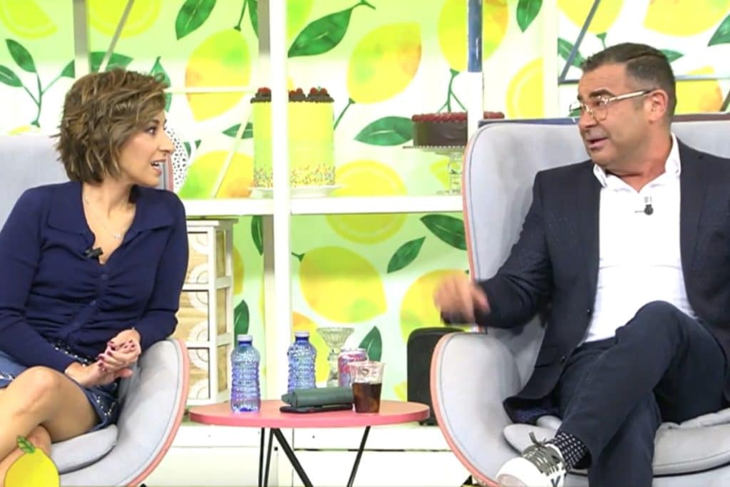 No sólo se limita a ser influencer, también escribe