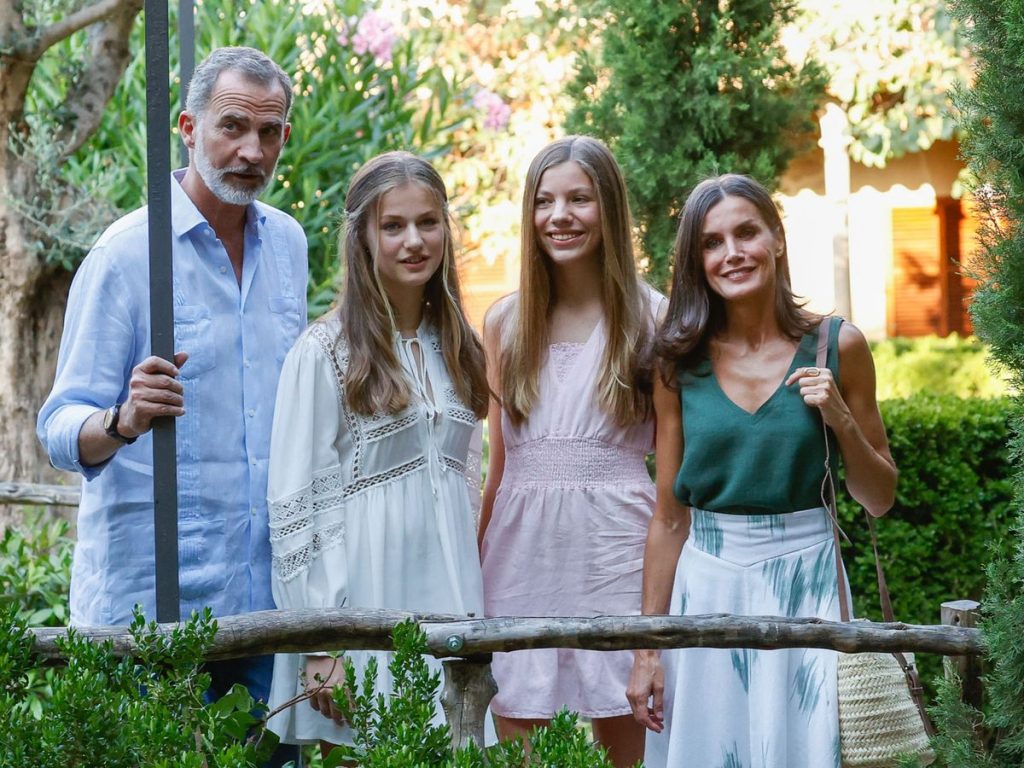 La nueva rutina de la princesa Leonor que vuelve loca a la Casa Real 80 Ya le queda poco en la UWC